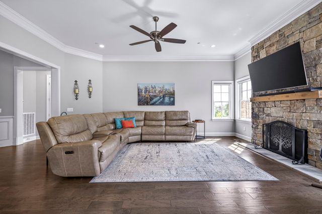 1885 Barnstaple Ln, Brentwood, TN 37027