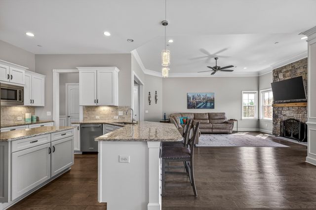 1885 Barnstaple Ln, Brentwood, TN 37027