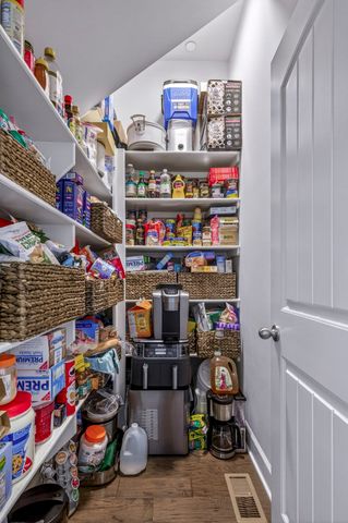 1885 Barnstaple Ln, Brentwood, TN 37027