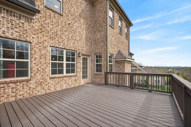 1885 Barnstaple Ln, Brentwood, TN 37027