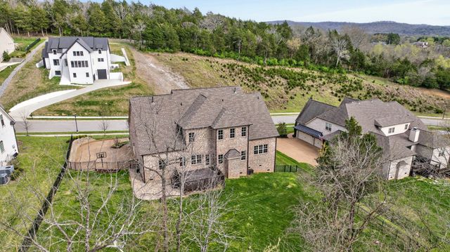 1885 Barnstaple Ln, Brentwood, TN 37027