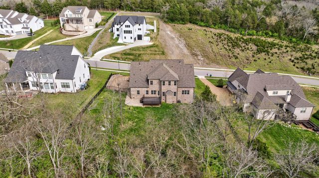 1885 Barnstaple Ln, Brentwood, TN 37027