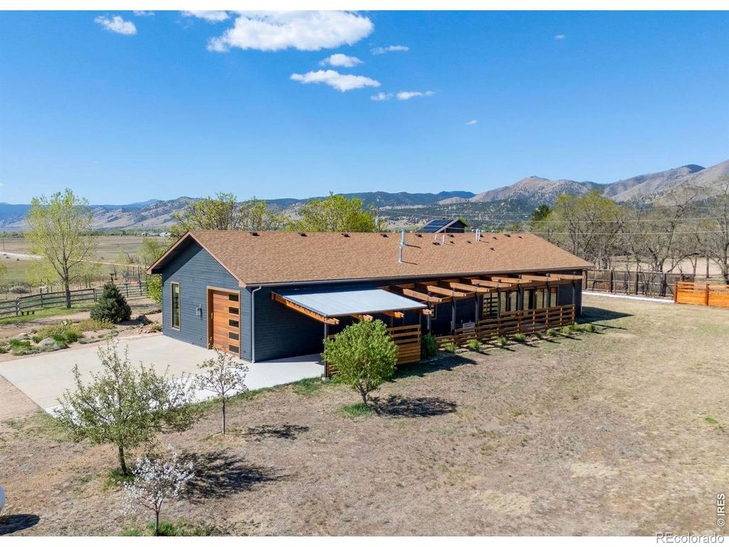3920 Nelson Road, Longmont, CO 80503