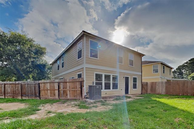 6439 Lily Hollow Court, Spring, TX 77379