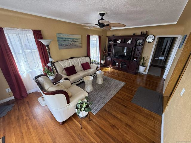 3430 Monroe Ave, San Diego, CA 92116