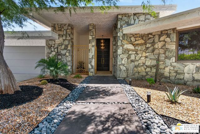 2078 S Chico Drive, Palm Springs, CA 92264