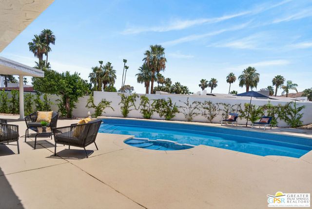 2078 S Chico Drive, Palm Springs, CA 92264