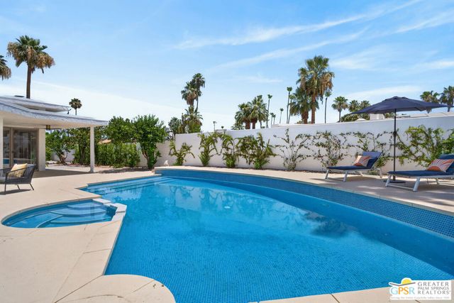 2078 S Chico Drive, Palm Springs, CA 92264
