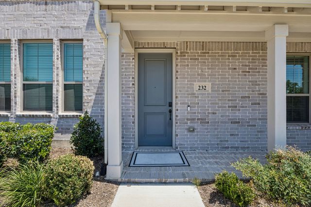 232 Spring Hill Road, Flower Mound, TX 75028
