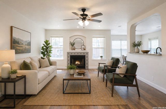 8007 Chisos Oak Dr, San Antonio, TX 78223