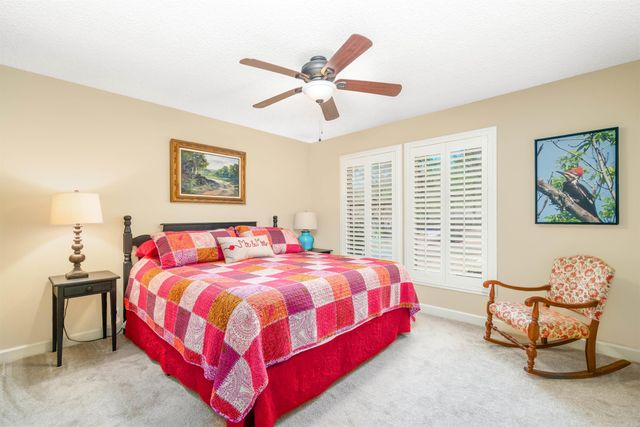 21 San Vincente Place, Hot Springs Village, AR 71909