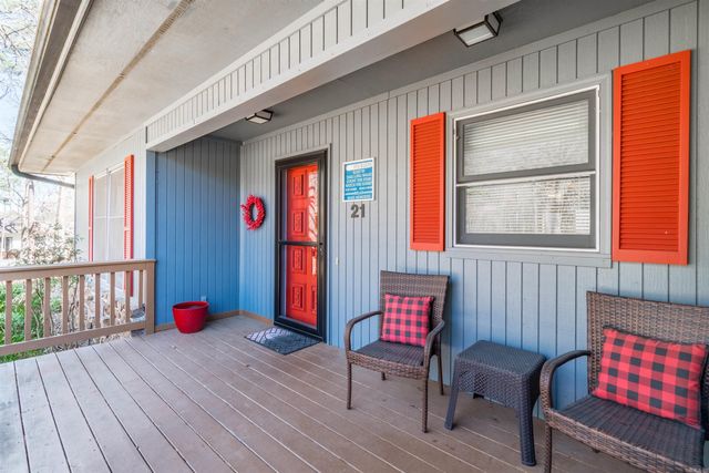 21 San Vincente Place, Hot Springs Village, AR 71909