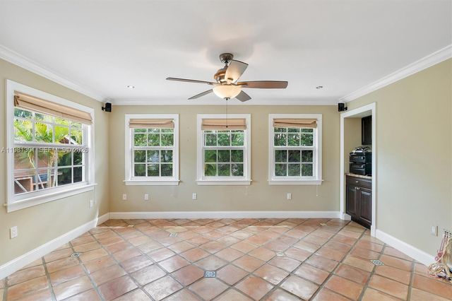 300 187th St, Sunny Isles Beach, FL 33160