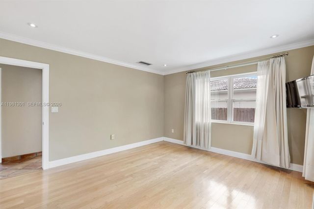 300 187th St, Sunny Isles Beach, FL 33160