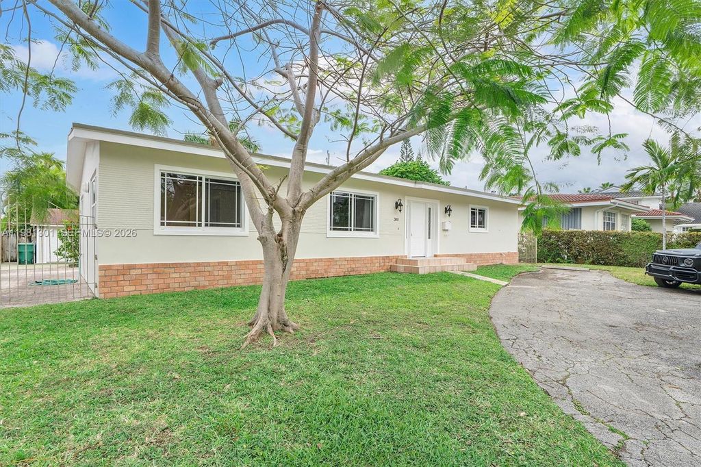 300 187th St, Sunny Isles Beach, FL 33160