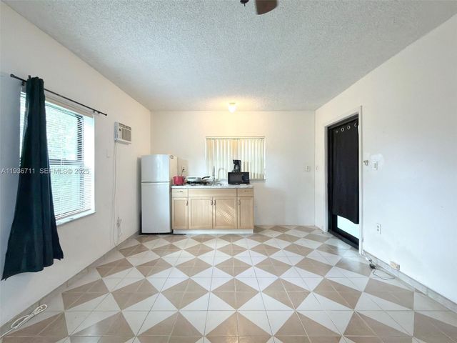 3630 NW 4th Ter, Miami, FL 33125