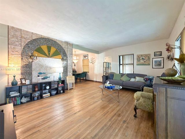 3630 NW 4th Ter, Miami, FL 33125