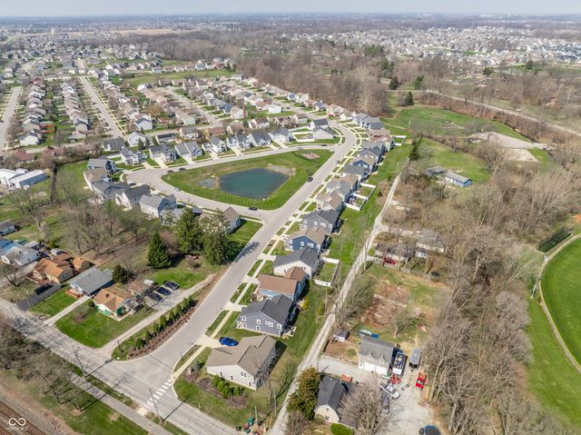 105 Thomas Point Drive, Fortville, IN 46040