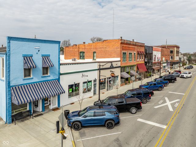 105 Thomas Point Drive, Fortville, IN 46040