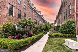 2505 S KENMORE CT, Arlington, VA 22206