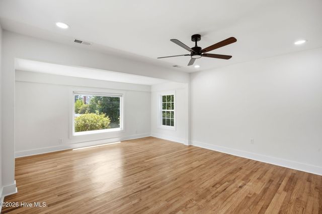 2113 Princess Place Drive, Wilmington, NC 28405
