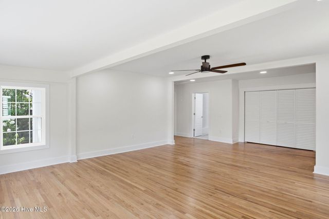 2113 Princess Place Drive, Wilmington, NC 28405
