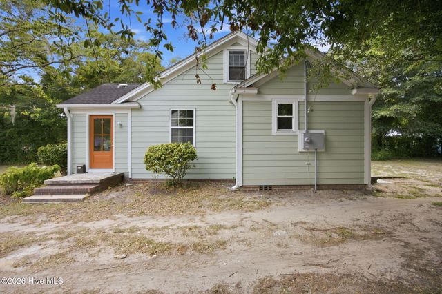 2113 Princess Place Drive, Wilmington, NC 28405