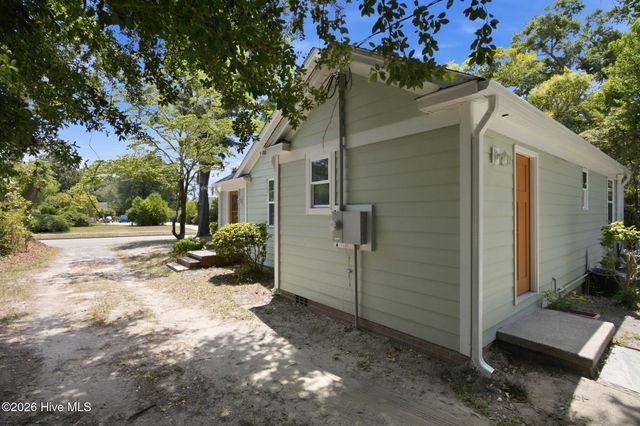 2113 Princess Place Drive, Wilmington, NC 28405