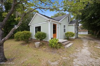 2113 Princess Place Drive, Wilmington, NC 28405