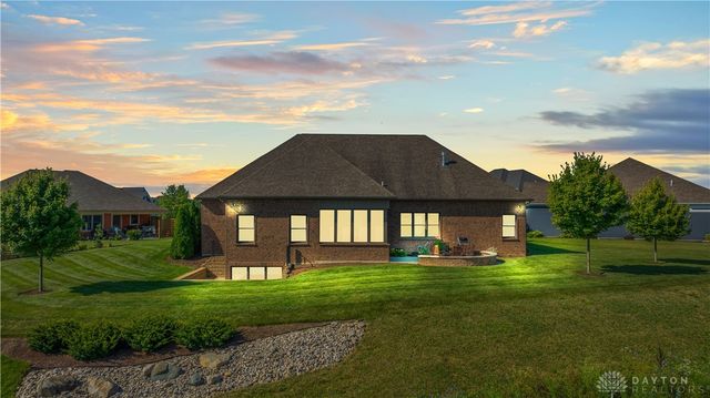 1315 Wildrose Court, Troy, OH 45373