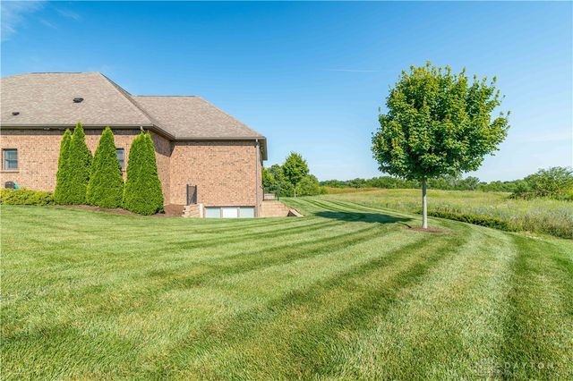 1315 Wildrose Court, Troy, OH 45373