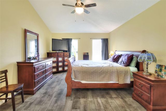 8004 SETTLERS CREEK LANE, Lakeland, FL 33810