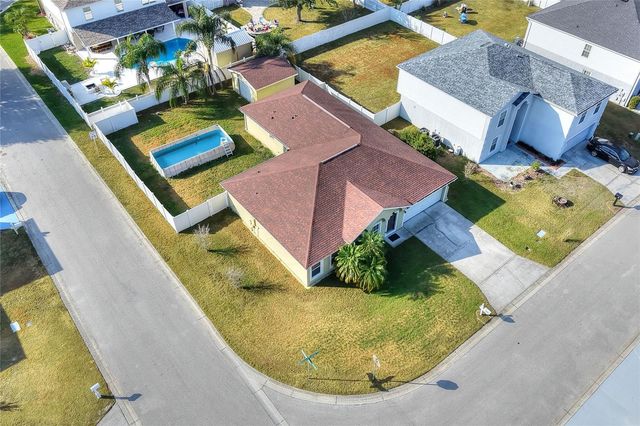 8004 SETTLERS CREEK LANE, Lakeland, FL 33810