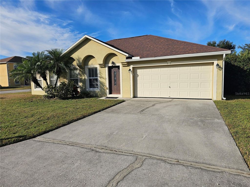8004 SETTLERS CREEK LANE, Lakeland, FL 33810