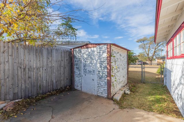 1808 ORANGE Street, Amarillo, TX 79107