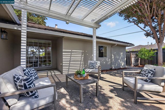 38675 Alma St, Fremont, CA 94536