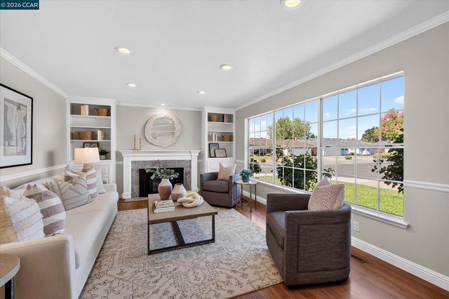 38675 Alma St, Fremont, CA 94536