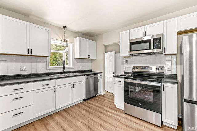 2510 Prairie Avenue, South Bend, IN 46614