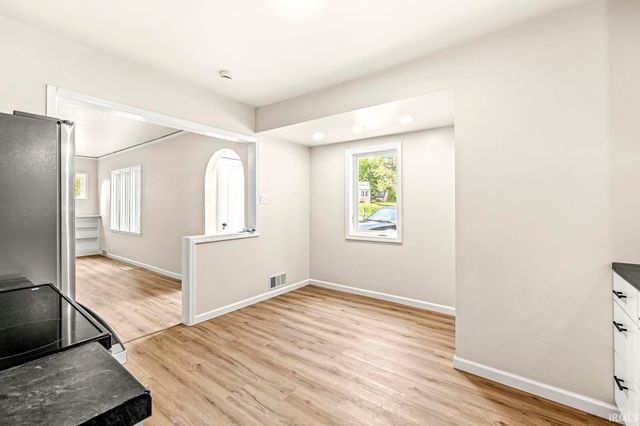 2510 Prairie Avenue, South Bend, IN 46614