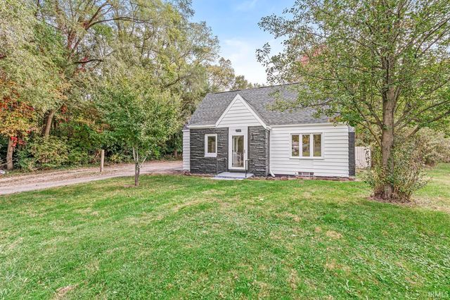 2510 Prairie Avenue, South Bend, IN 46614