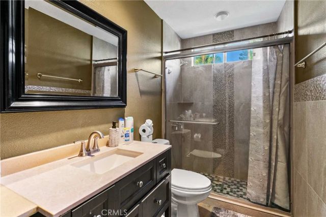 9 El Guiro, Rancho Santa Margarita, CA 92688