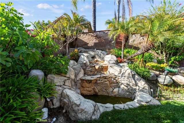 9 El Guiro, Rancho Santa Margarita, CA 92688