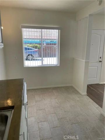 2738 Southern B, South Gate, CA 90280