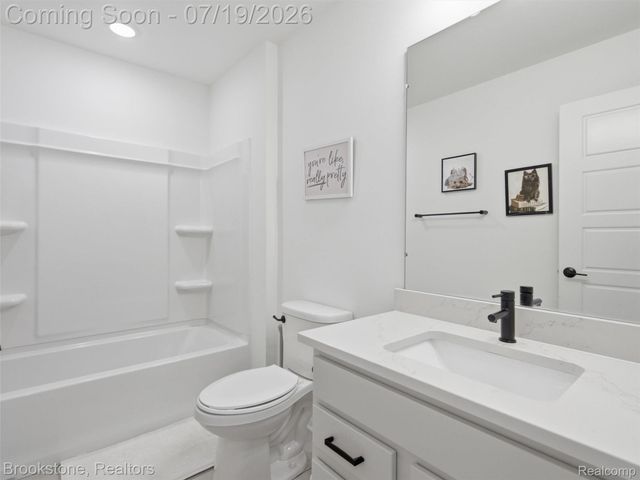 43160 Atwood Avenue, Novi, MI 48375