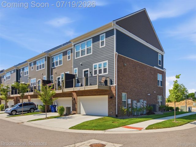 43160 Atwood Avenue, Novi, MI 48375