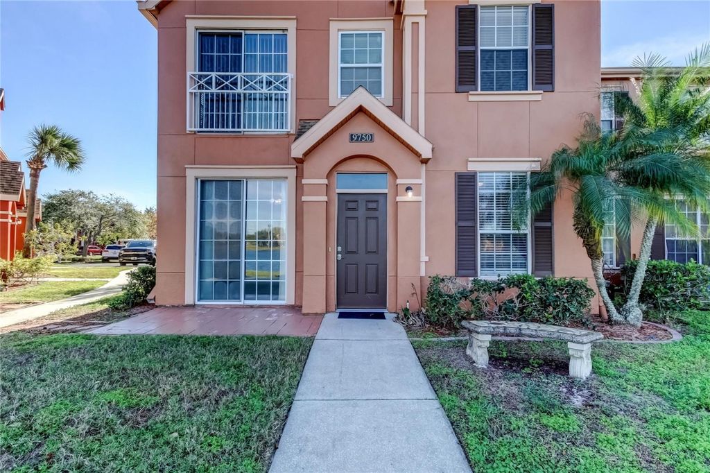 9750 LAKE CHASE ISLAND WAY 9750, Tampa, FL 33626