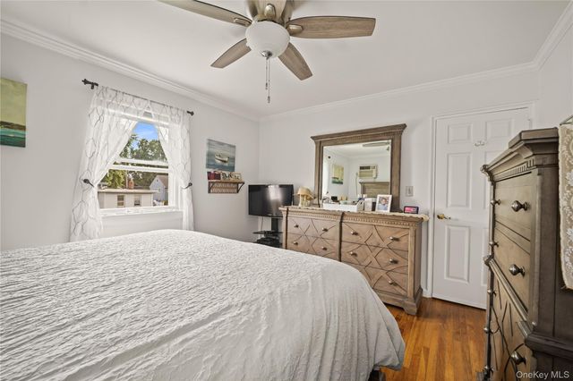 98 Hawkins Street, Bronx, NY 10464