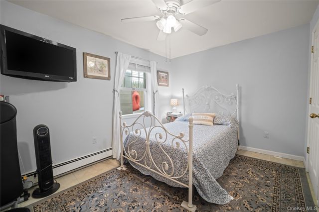 98 Hawkins Street, Bronx, NY 10464