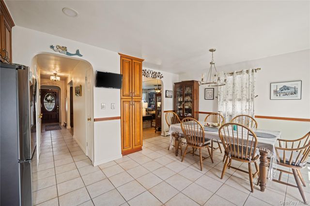 98 Hawkins Street, Bronx, NY 10464