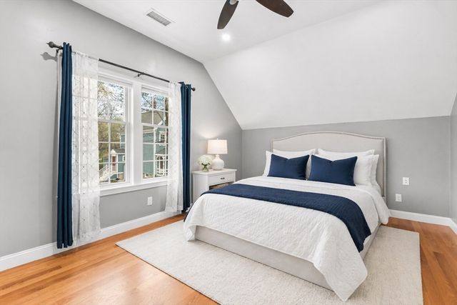 16 Glenwood Ave, Winchester, MA 01890
